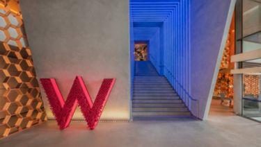 The Ribbon W Hotel entrance